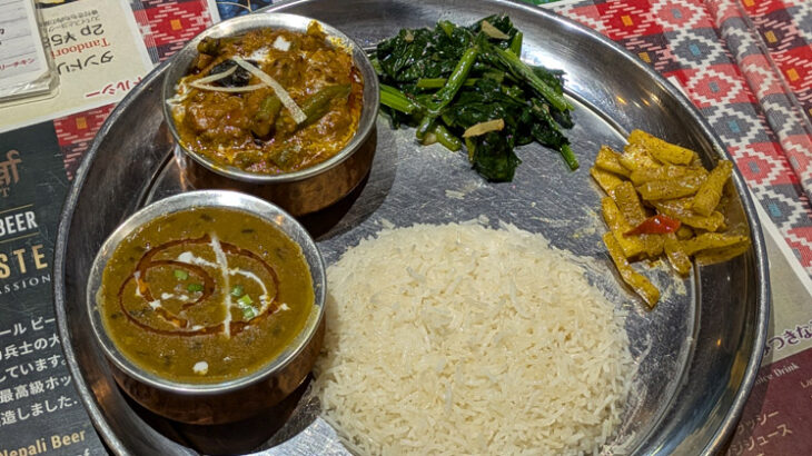 外語大でインド映画の金字塔「炎（Sholay）」を見た後に隣駅でダルバートを食べたよ＠多摩霊園 アジアンダイニング トルシー